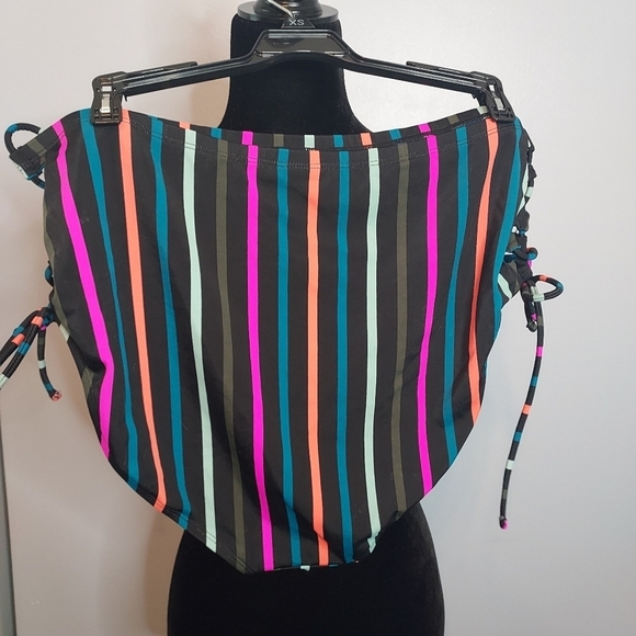 Terra And Sky Women's Plus Size 1X Striped Highwaist Swimsuit Bottom - Picture 5 of 6